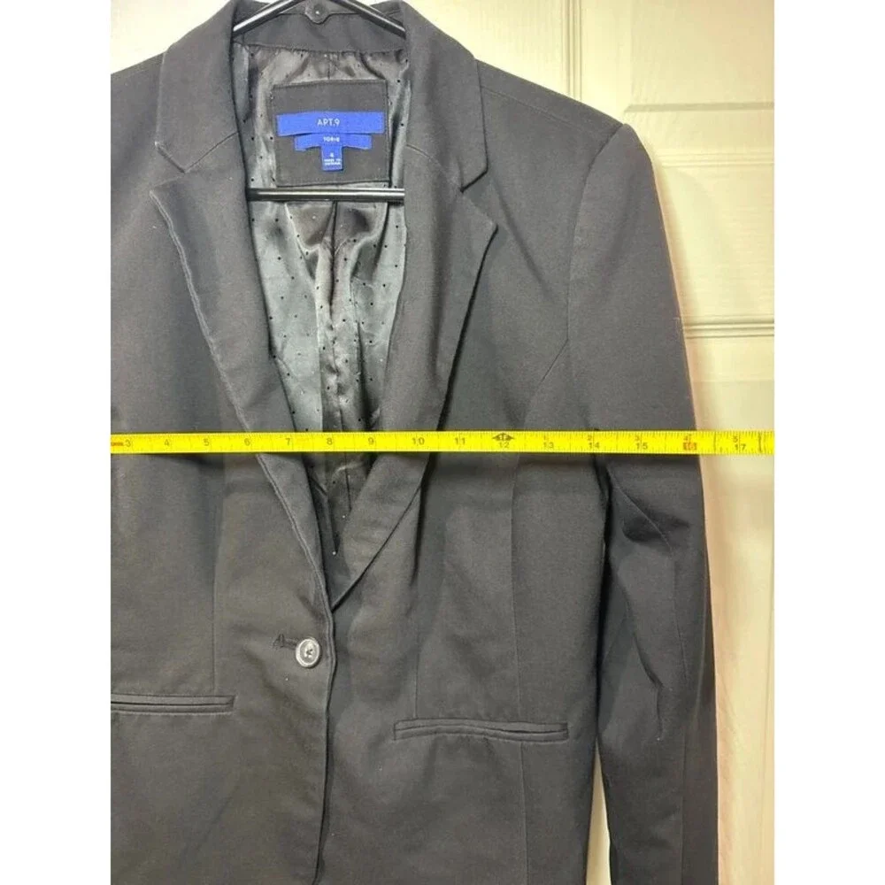black single-button Apt. 9 women's blazer